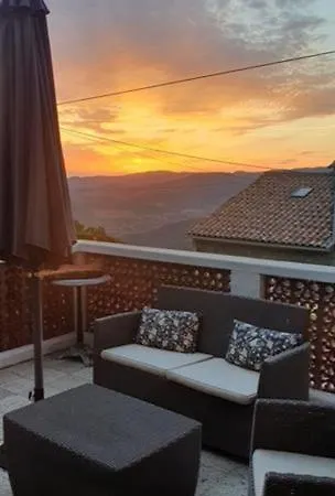 Grande Maison De Village *